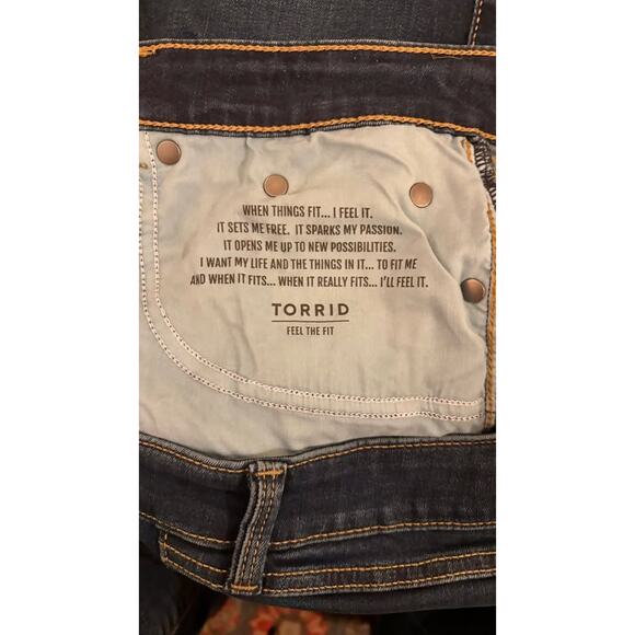 Torrid Mid-Rise Super Skinny Jeans – Super Soft fabric, Size 10S (short inseam) - Picture 3 of 5
